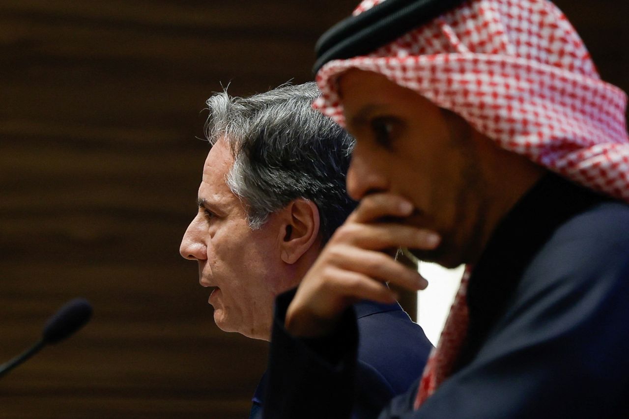 U.S. Secretary of State Antony Blinken, left, and Qatar's Prime Minister and Foreign Minister Sheikh Mohammed bin Abdulrahman Al Thani attend a press conference in Doha, Qatar, on January 7.