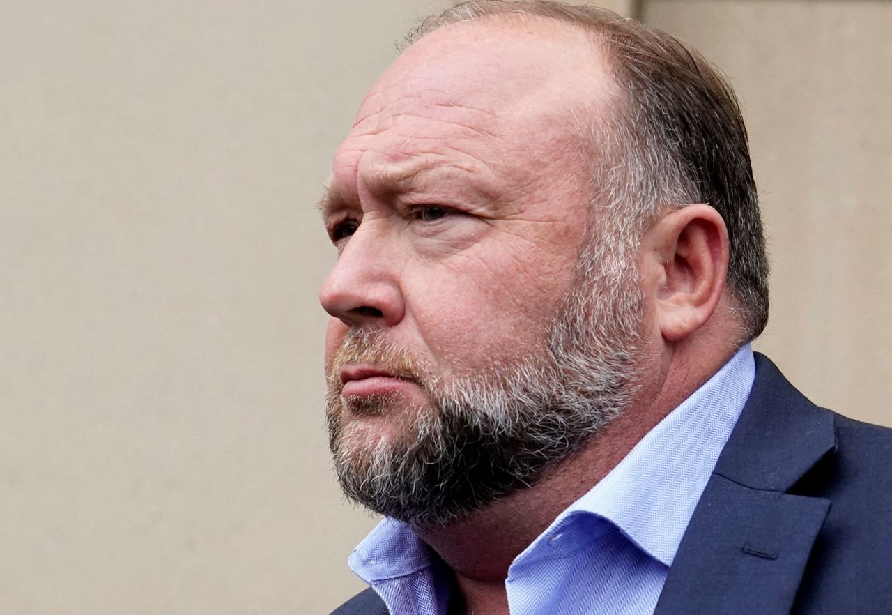 Connecticut jury awards nearly 1 billion to Sandy Hook families in