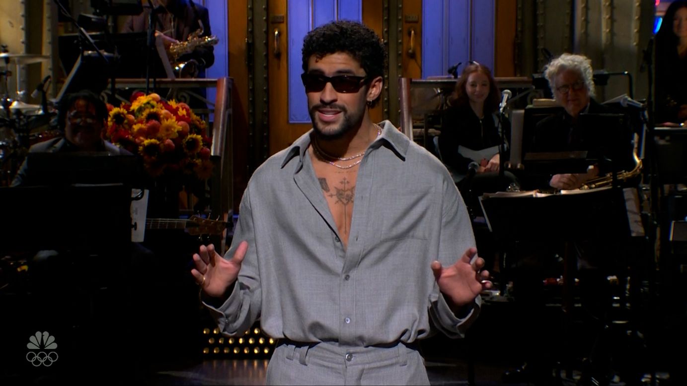 Bad Bunny bills Super Bowl performance during 'SNL'