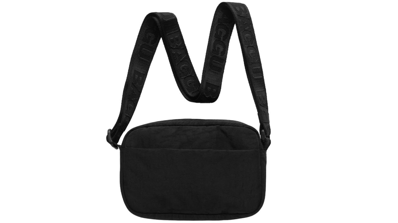 Baggu Camera Crossbody Black.jpg