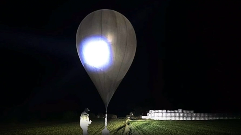 Cigarette-smuggling balloons violate Lithuanian airspace