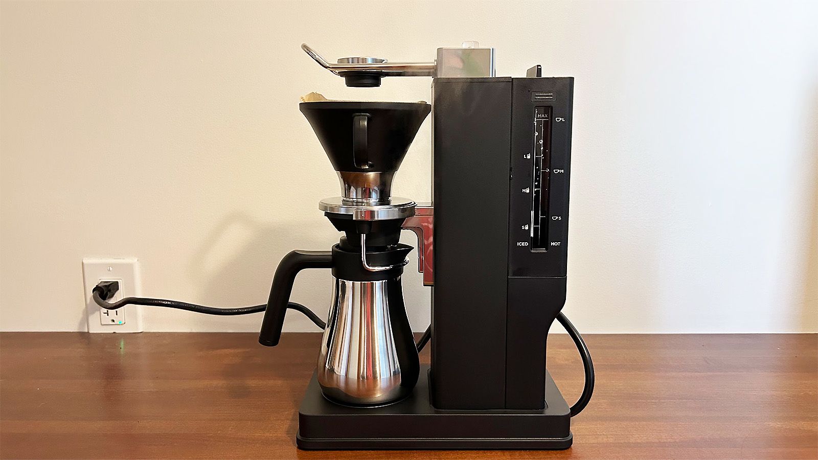 An iced coffee maker to make all your Starbucks dreams come true
