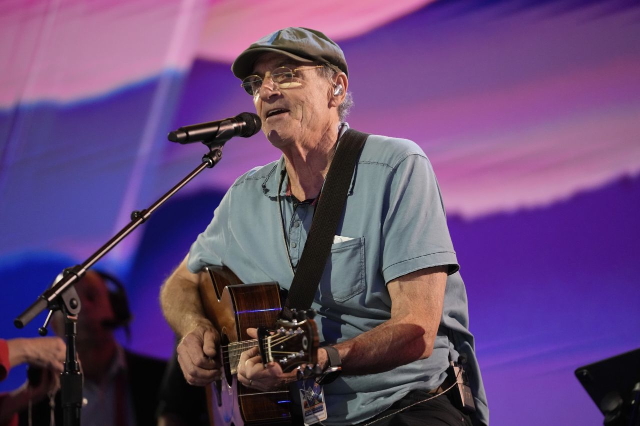 James Taylor rehearses before the Democratic National Convention on August 19, in Chicago.