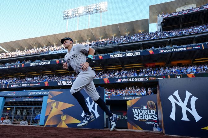 Yankees outfielder Aaron Judge takes the field ahead of the game.