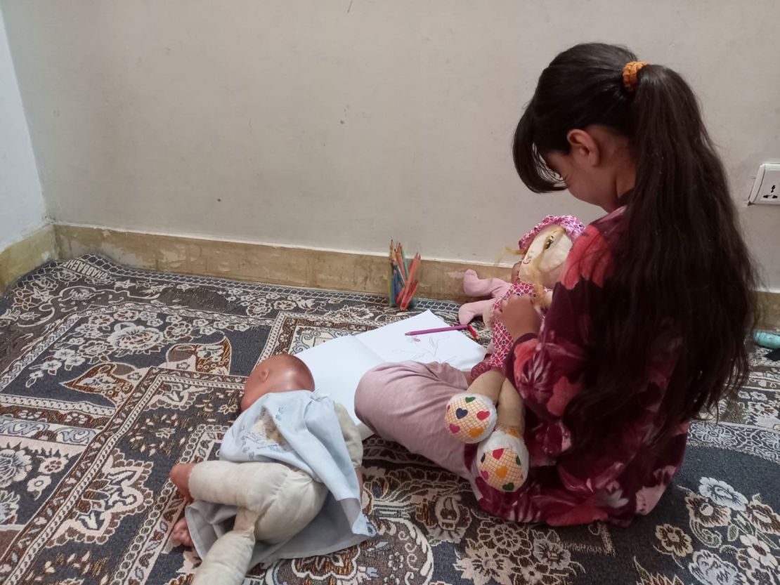 Khalili's daughter didn't speak for two days after seeing Pakistan police try to arrest her father.