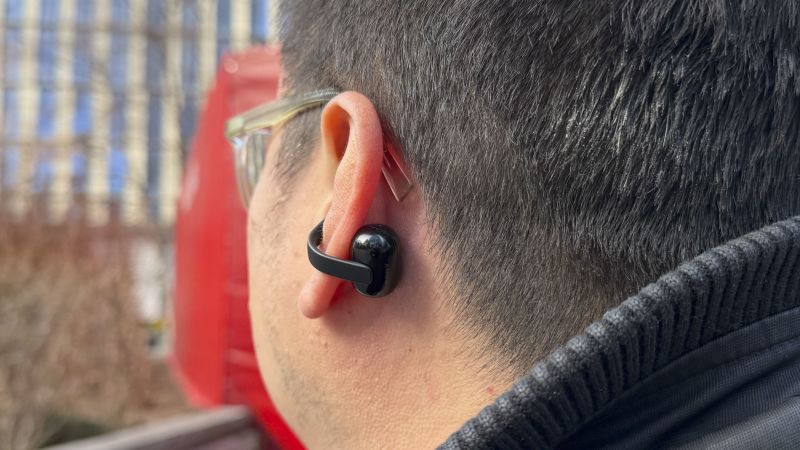 Sony LinkBuds Clip earbuds: Tested review | CNN Underscored