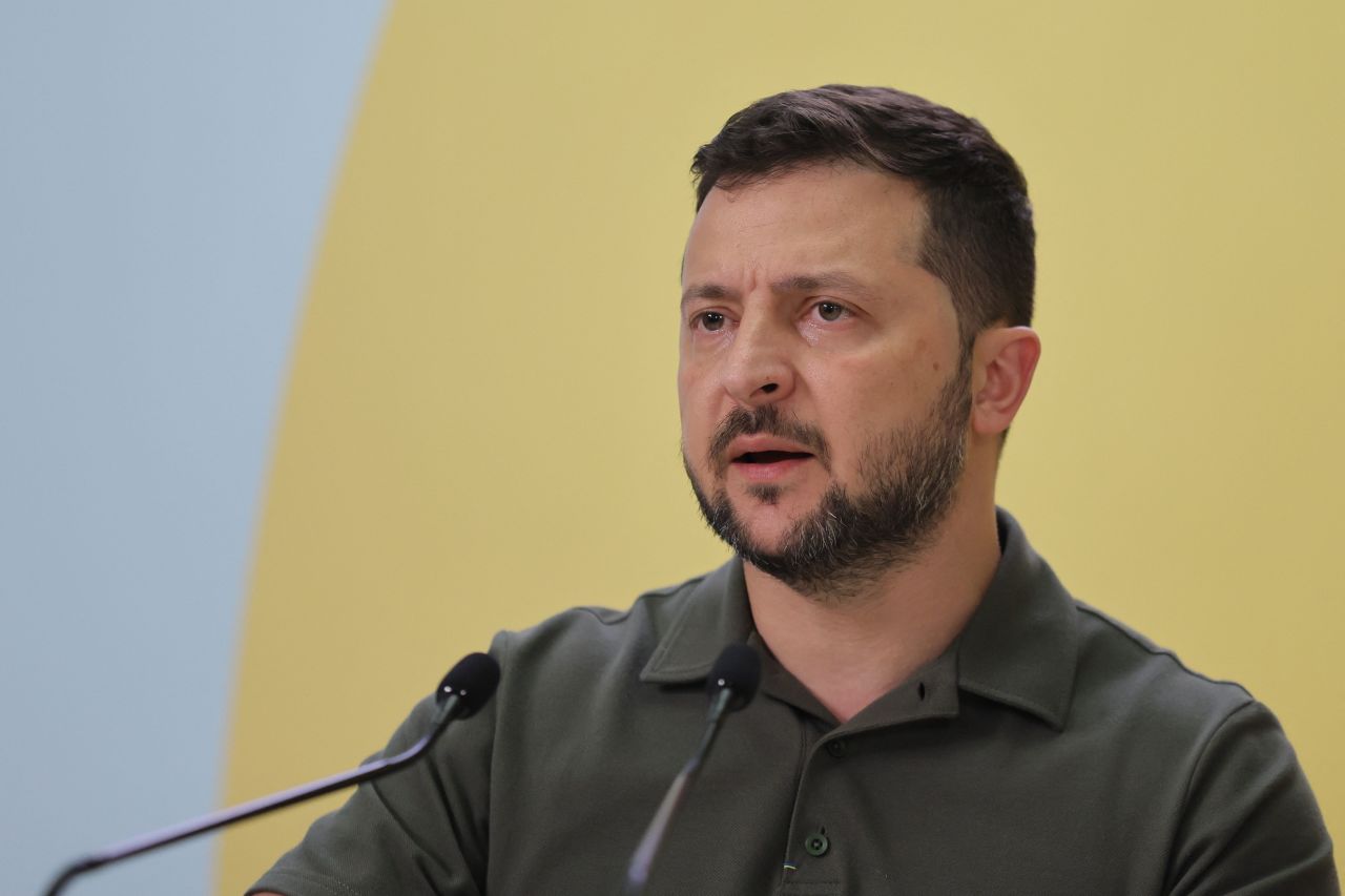 Ukrainian President Volodymyr Zelensky speaks at a press conference in Kyiv on August 23. 