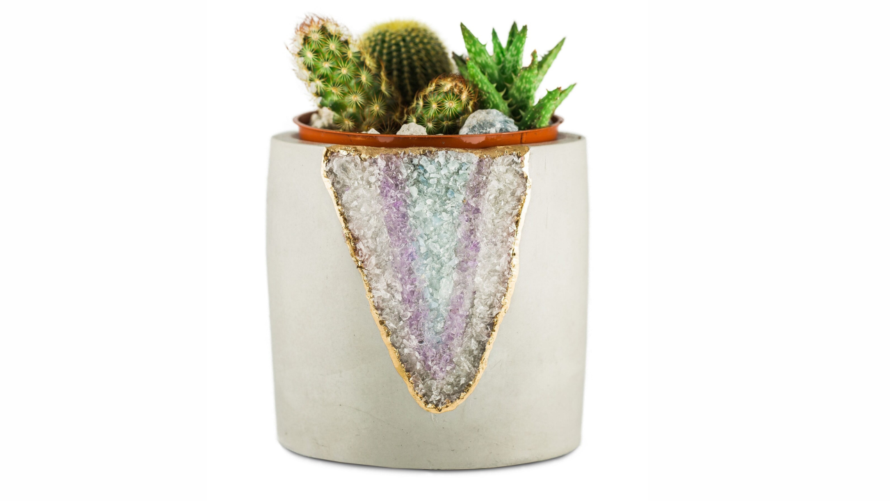 A geode cacti holder from talandbert.