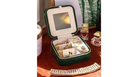 Benevolence LA velvet travel jewelry box