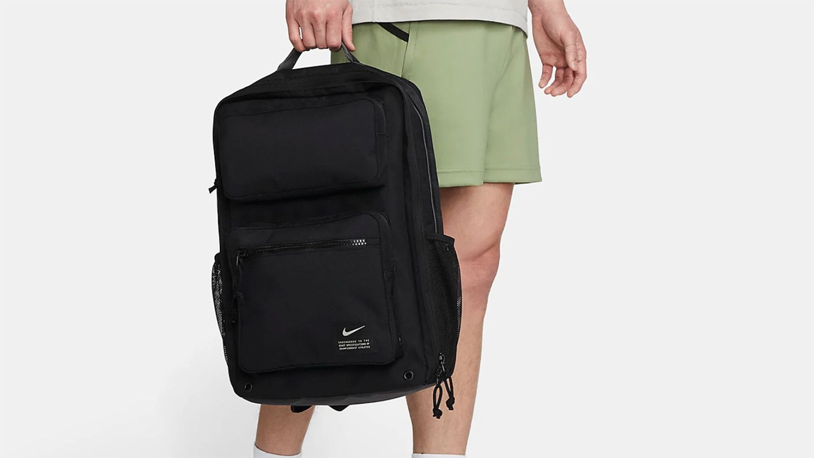 How To Find the Best Backpack for Travelling. Nike IN