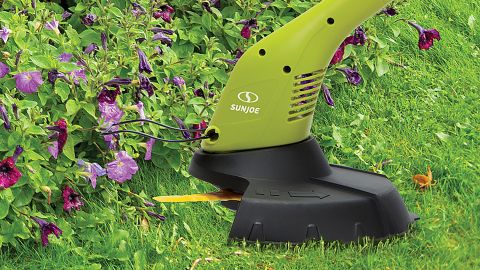 Sun Joe Electric Stringless Lawn Trimmer and Edger
