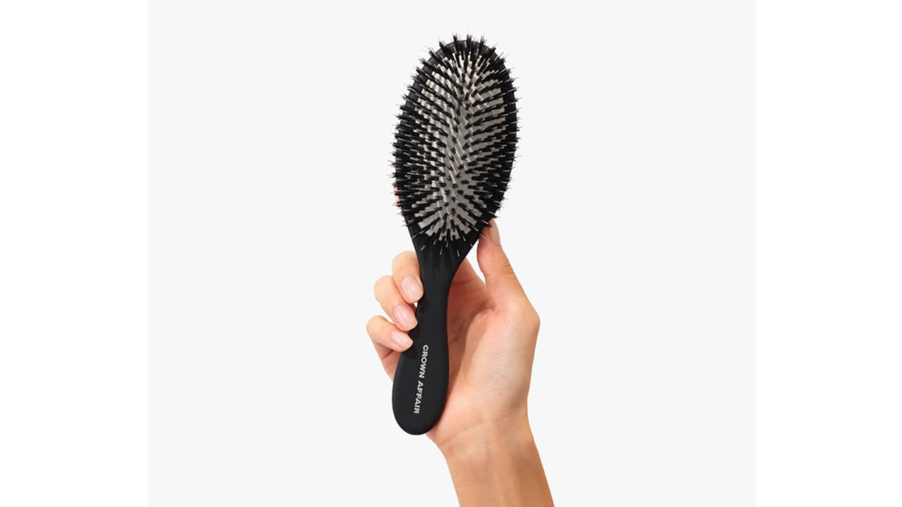 Crown Affair The Brush No. 001