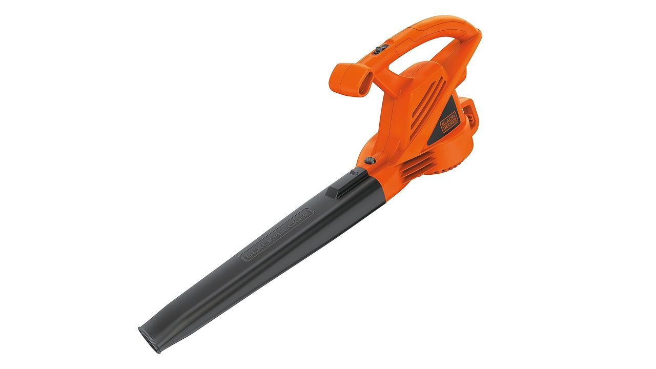 best leaf blowers_corded black and decker LB700_product card_cnnu.jpg