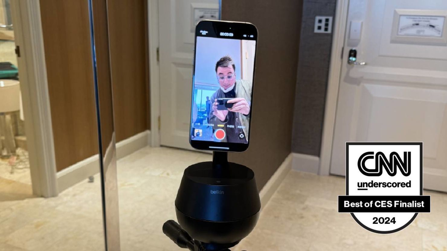 CES 2024: Hands-on with Belkin's Auto-Tracking Stand Pro