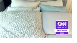 best pillows 2024 badge.jpg