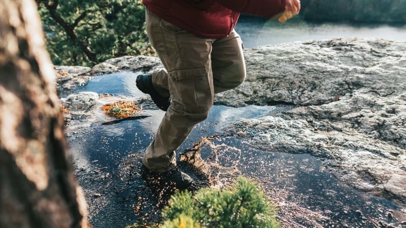 Best hiking outlet pants for rainforest