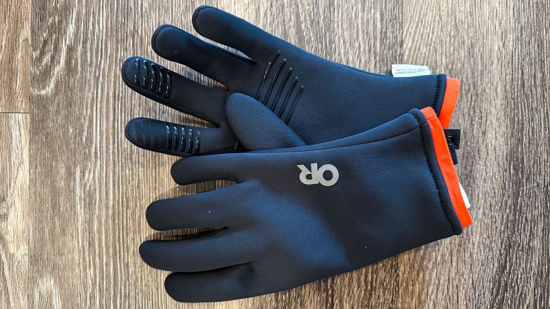 Best lightweight hot sale running gloves