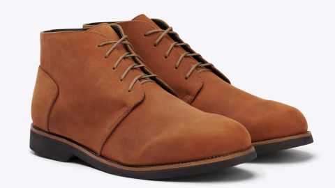 best sustainable shoes Men’s Daytripper Chukka Boot