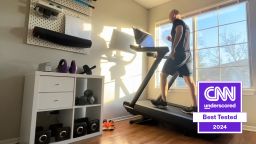 The treadmill test is a must 🤌 #BrooksVenice #LA #VeniceBeach