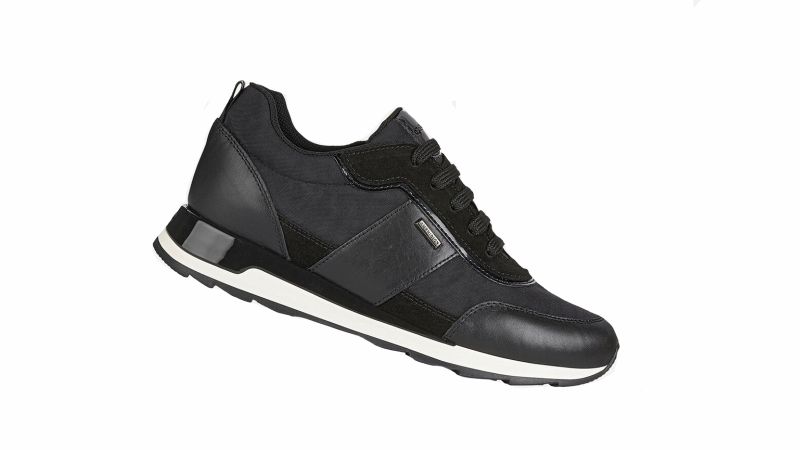 Best waterproof hot sale trainers uk