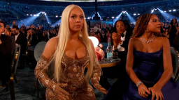 beyonce win grammys.png