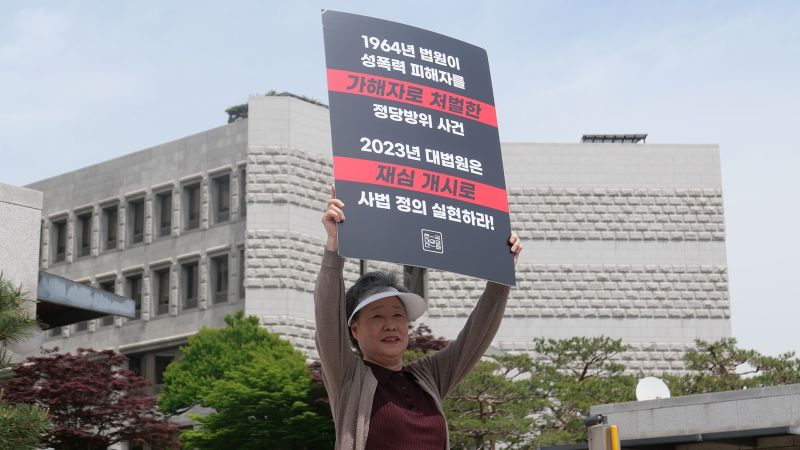 South Korea overturns the 60-year-old conviction of elderly woman who was jailed for biting an alleged attacker’s tongue