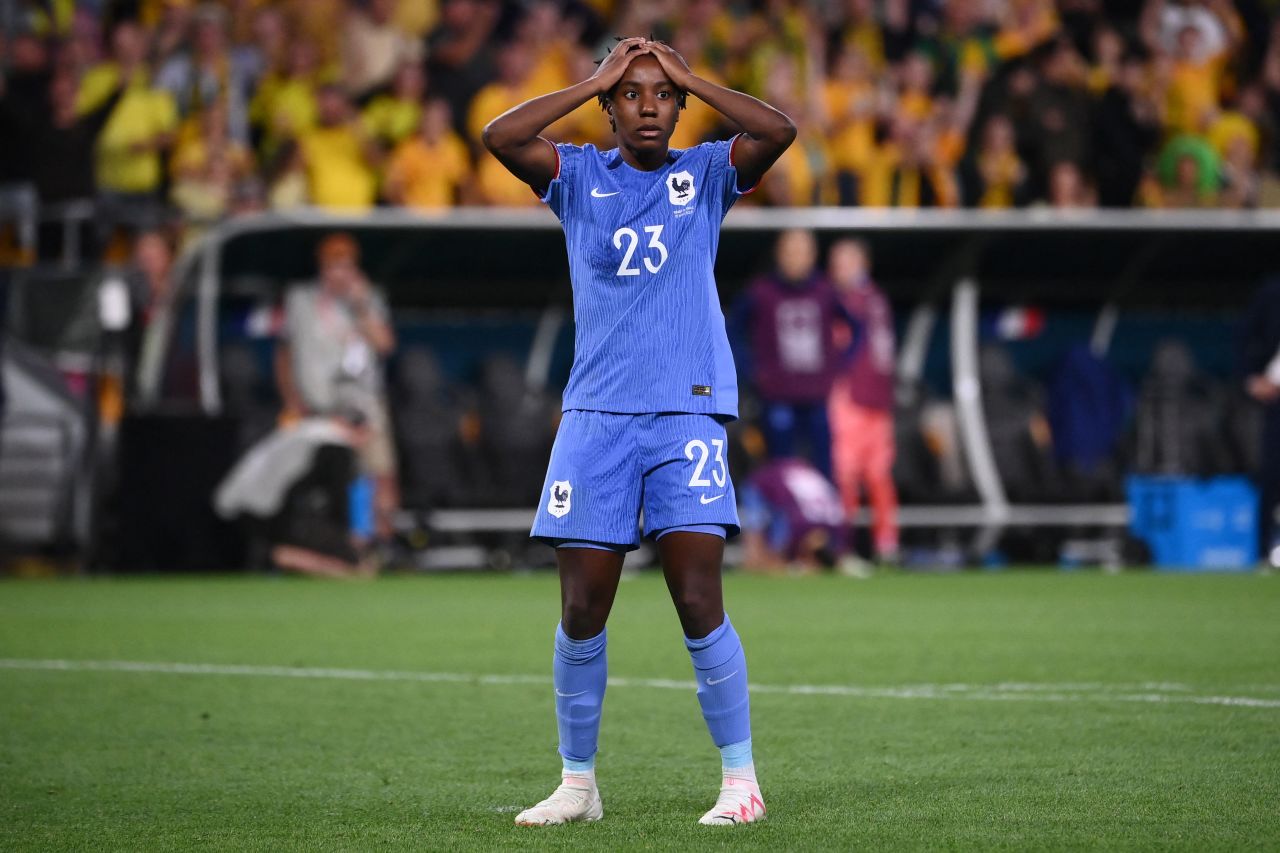 April 7, 2023, Rome, France: Manuela Vanegas of Colombia, Viviane Asseyi of  France (left) during the Women's Friendly football match between France  and Colombia on April 7, 2023 at Stade Gabriel-Montpied in