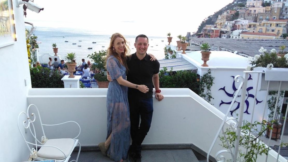 Bianca y Alessandro en un viaje de regreso a Italia.