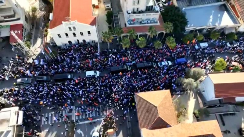 Israelis line streets ahead of Bibas family funeral