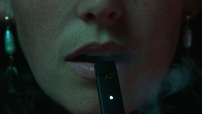 A new docuseries follows Juul s catastrophic crash and burn CNN