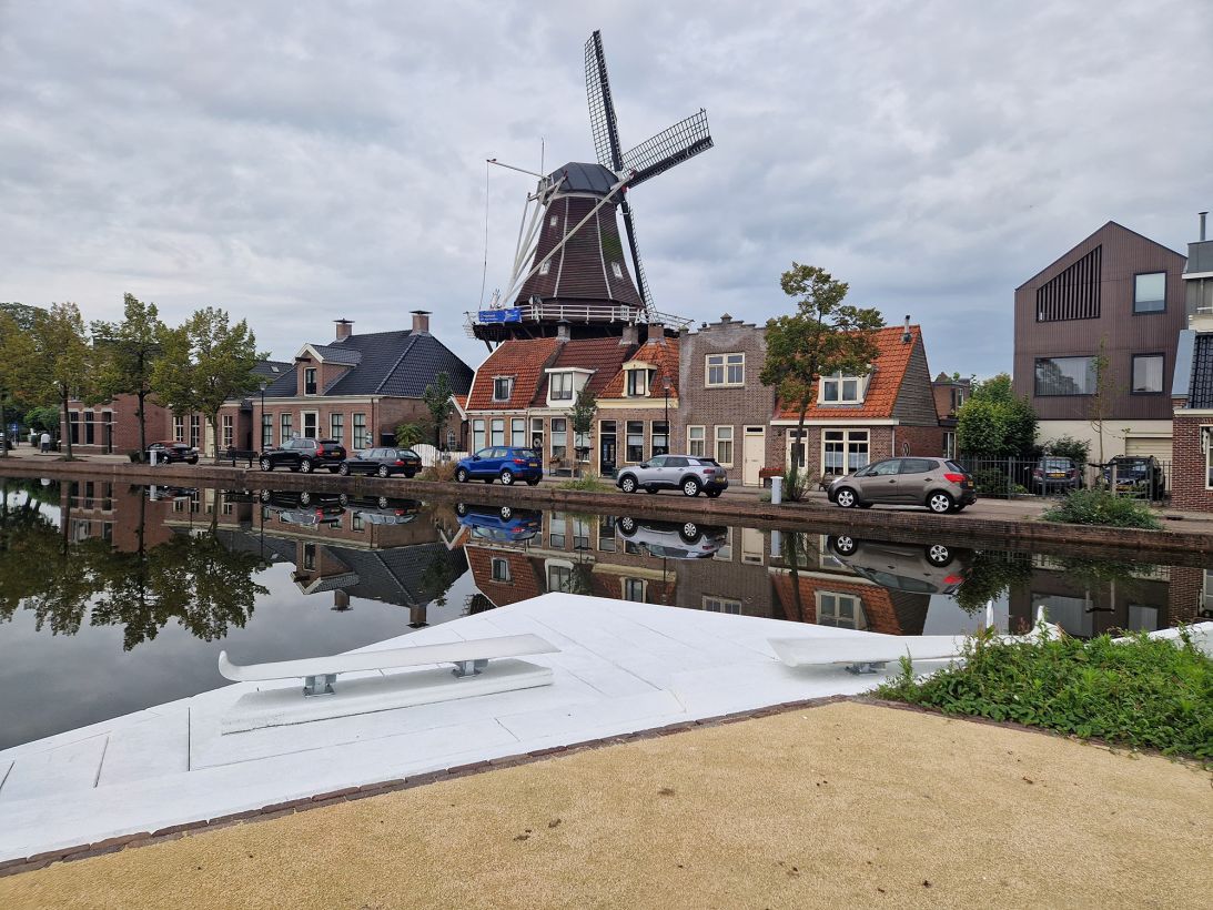 A Blade-Made bench in Bleekerseiland in Meppel, in the Netherlands.