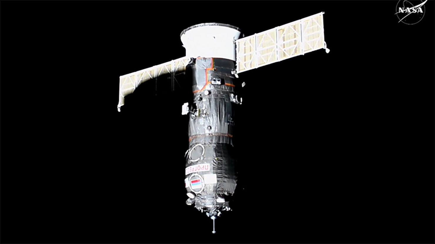 astronauts-had-to-shut-down-a-russian-space-station-module-due-to-unusual-odor-from-spacecraft