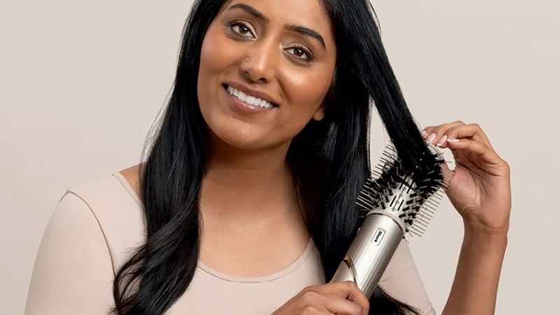 Revlon's Bestselling Blowdry Brush Is On Sale Right Now