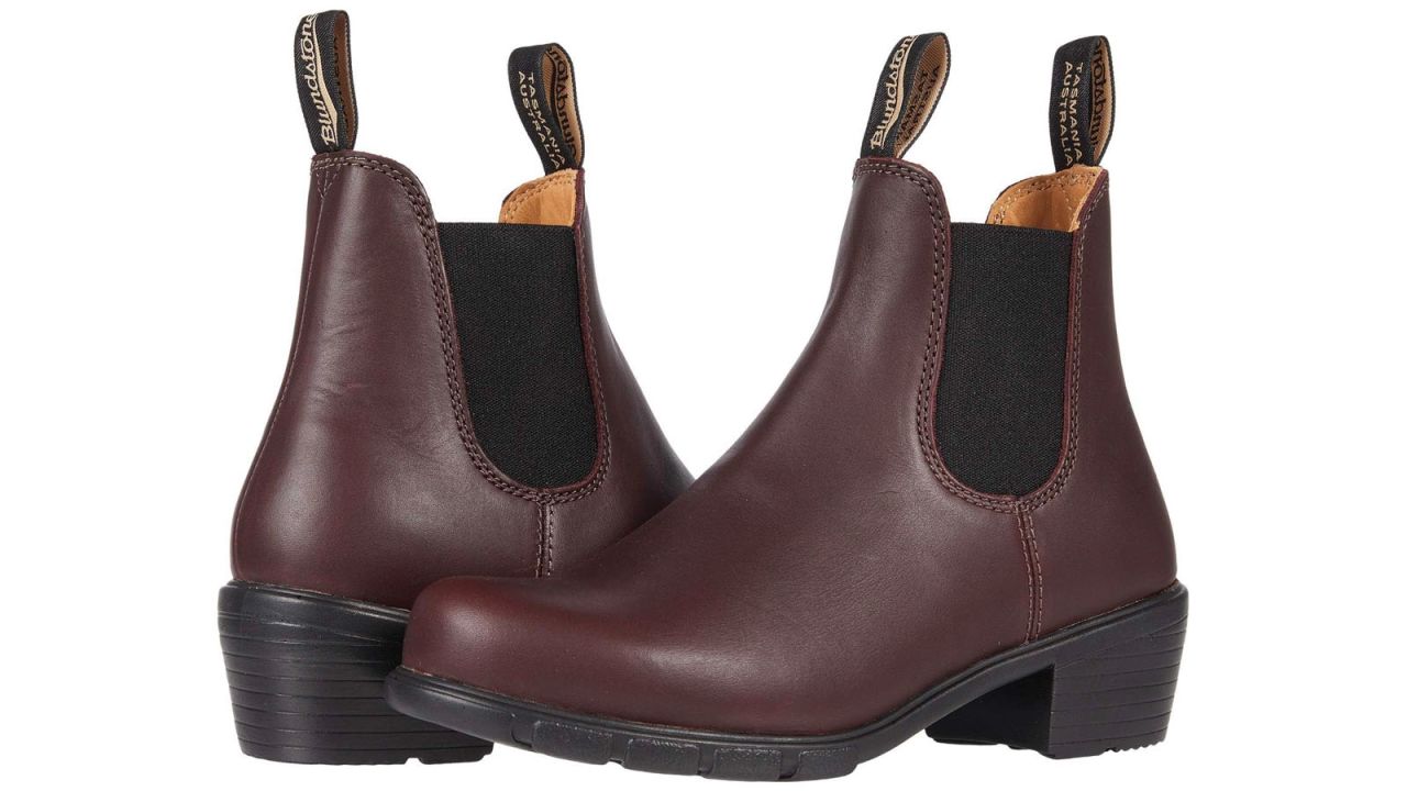 Blundstone BL2060 Heeled Chelsea Boot.jpg