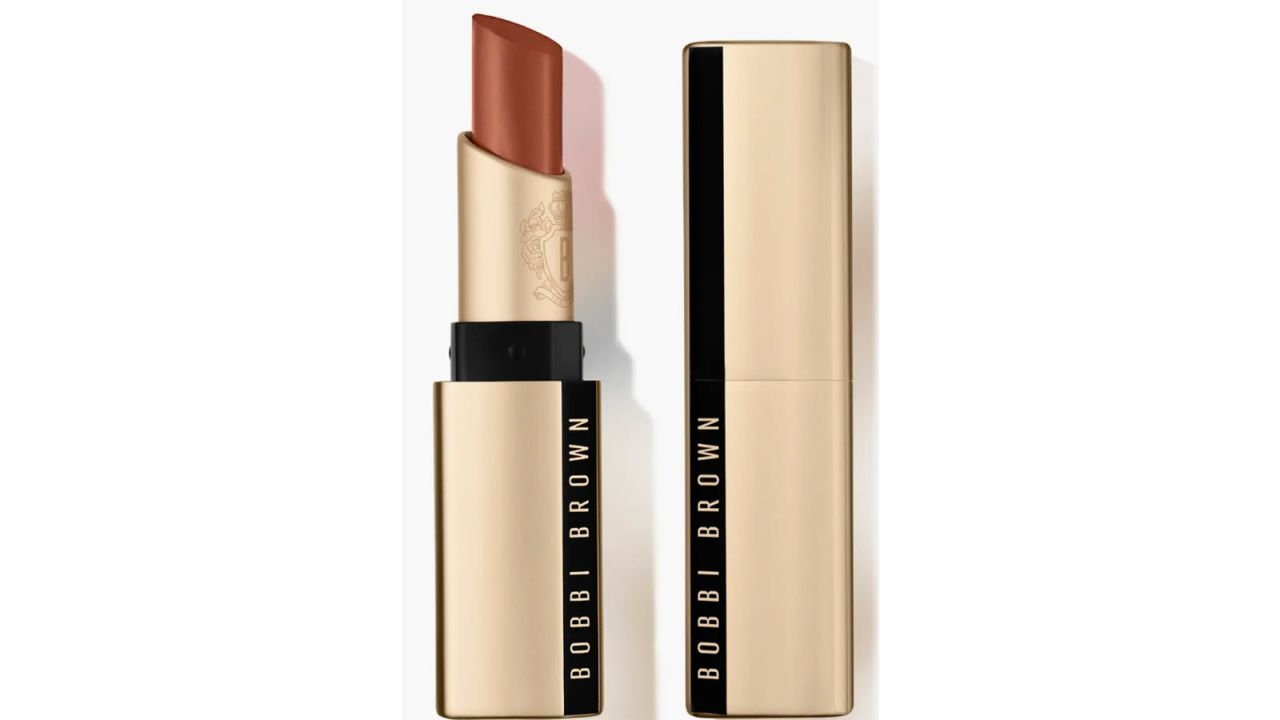 bobbi brown lipstick.jpg