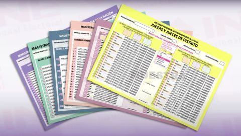 Una muestra de las seis boletas de la elección federal del Poder Judicial.