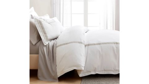 Boll & Branch Classic Hemmed Duvet Cover & Shams Set