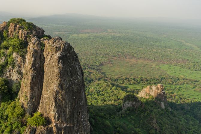 Scientists are astounded that the migration has fared so well during these years, but they fear that it could be in danger as the country starts to develop. “Often in these post-war wildernesses, peace becomes a serious threat to wildlife populations,” said Steve Boyes, conservation biologist and project leader of a series of expeditions known as the Great Spine of Africa.