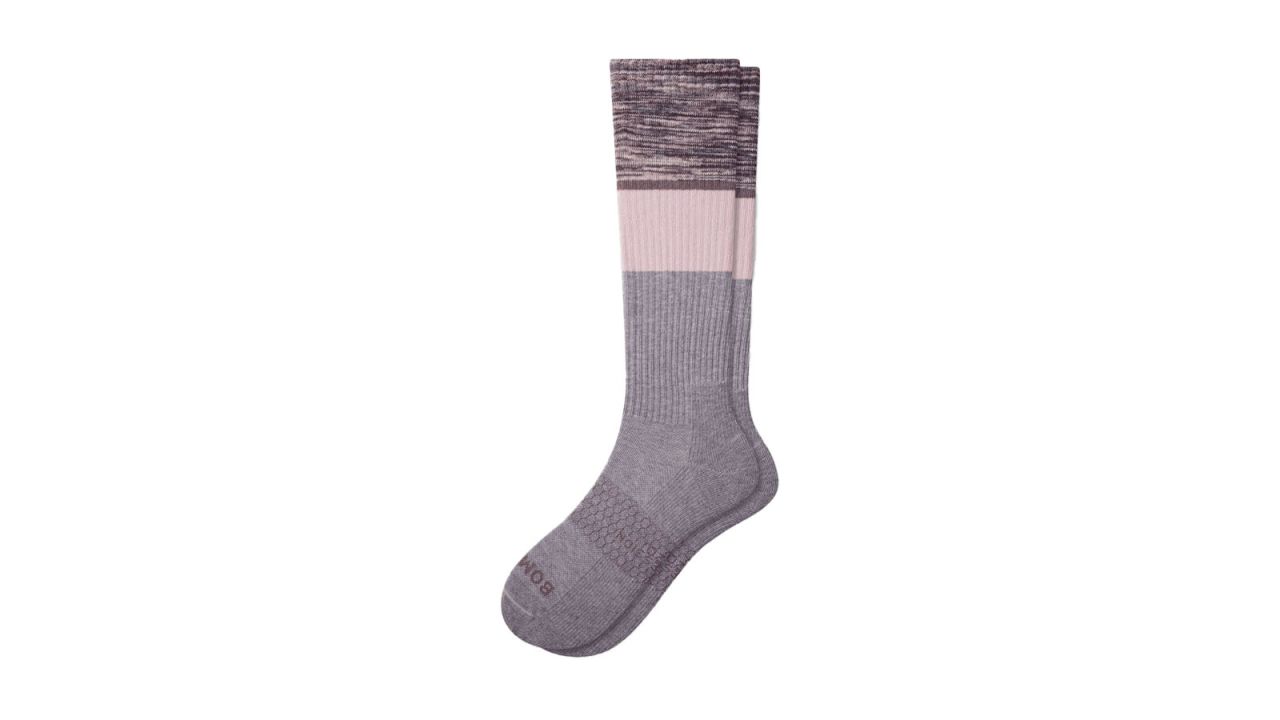 bombas-compression-socks-cnnu.jpg