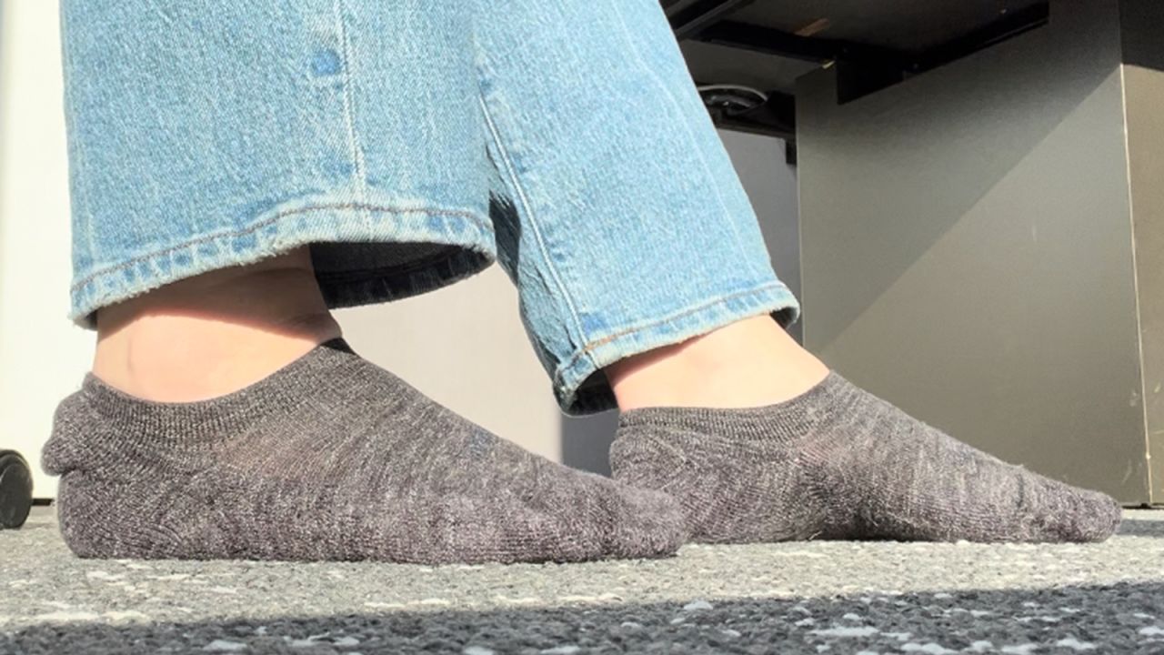 14 Best Slipper Socks For Women In 2024, As Per Fashion Experts