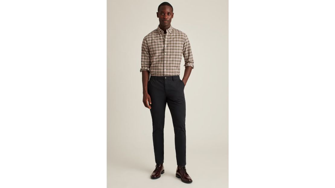 https://media.cnn.com/api/v1/images/stellar/prod/bonobos-stretch-washed-chinos.jpg?q=w_1110,c_fill