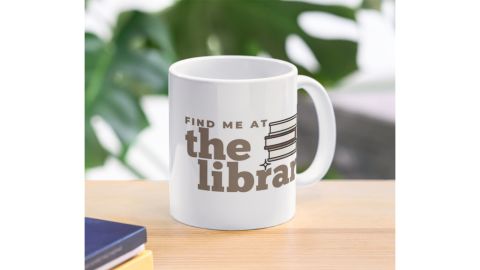 encuéntrame en la biblioteca taza de café