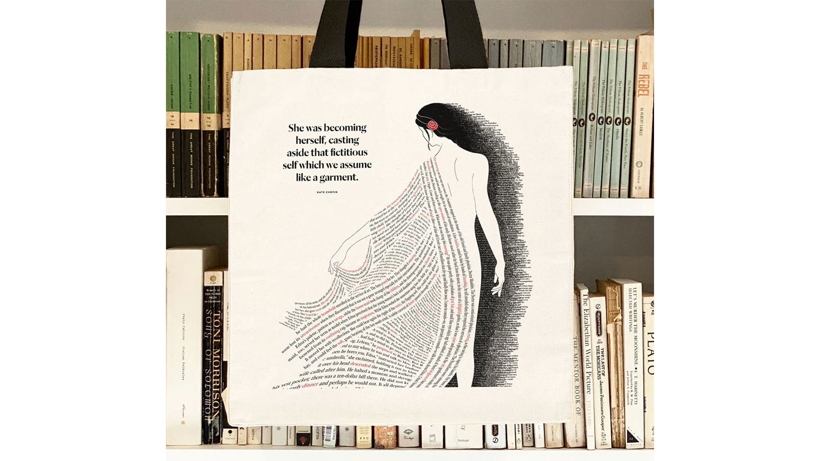 Literary gifts for booklovers. Handbags that look real books
