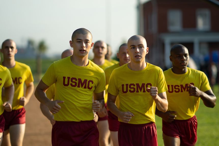 Liam Oh and Miles Heizer in 