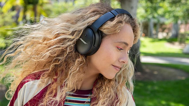 The wonderful Bose QuietComfort 45 headphones are $100 off for Prime Day | CNN Underscored