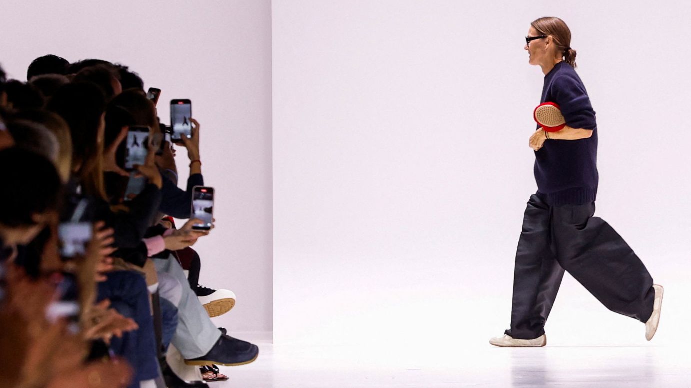 Designer Louise Trotter takes a bow at the Bottega Veneta Spring-Summer 2026 show at Milan Fashion Week.
