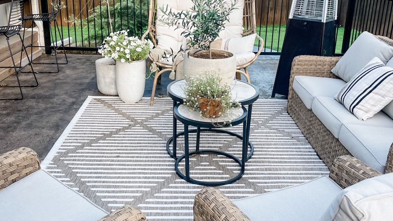 Bring your living room outside with these great outdoor rugs from