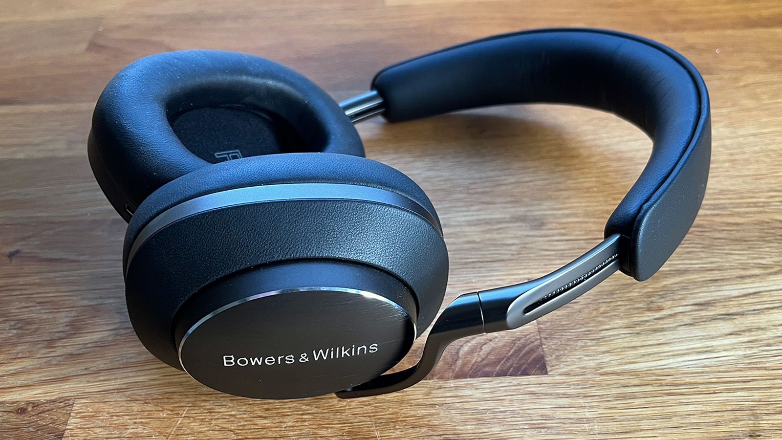 Bowers & Wilkins Px8 Headphones Esquire Editor Review Endorsement 2024