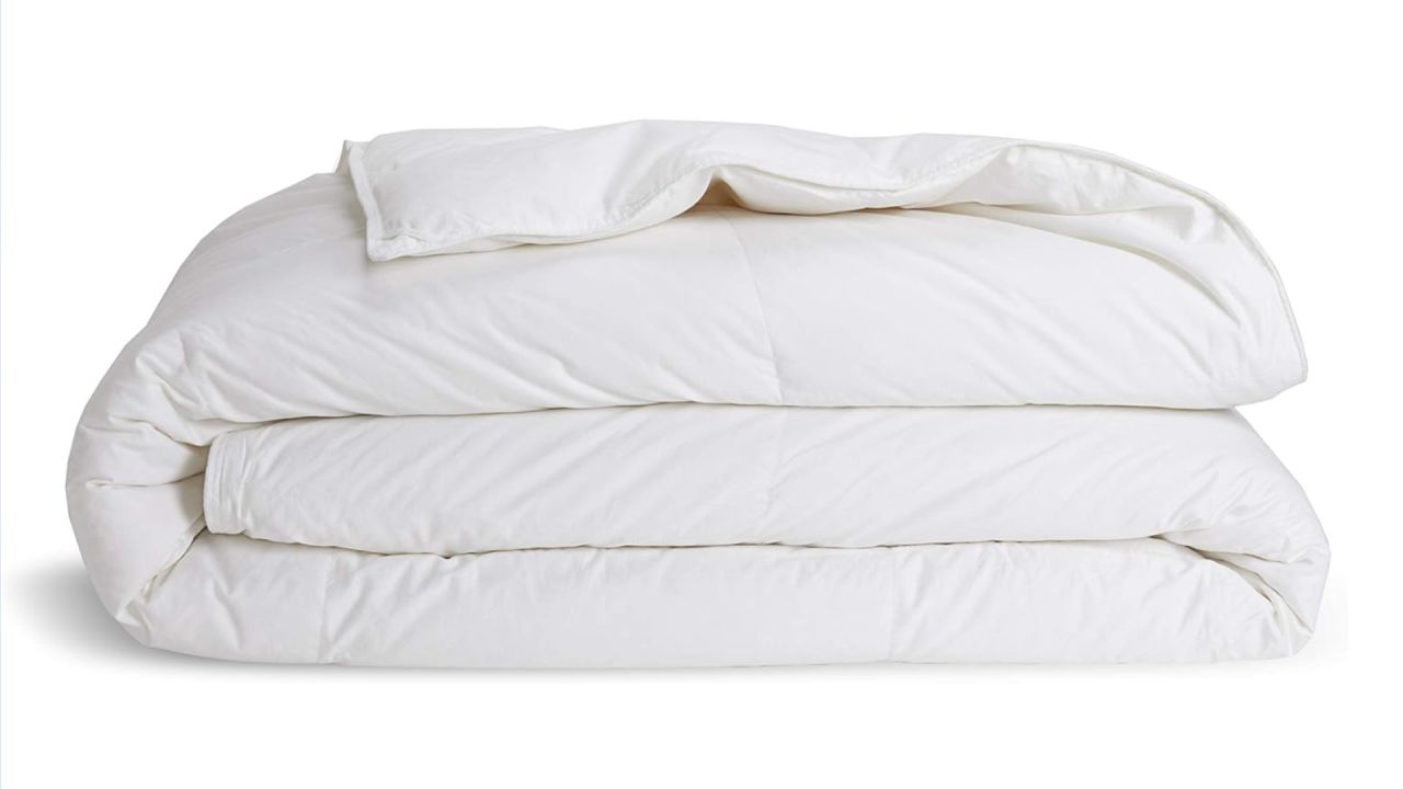 Brooklinen Down-Alternative Comforter.jpg