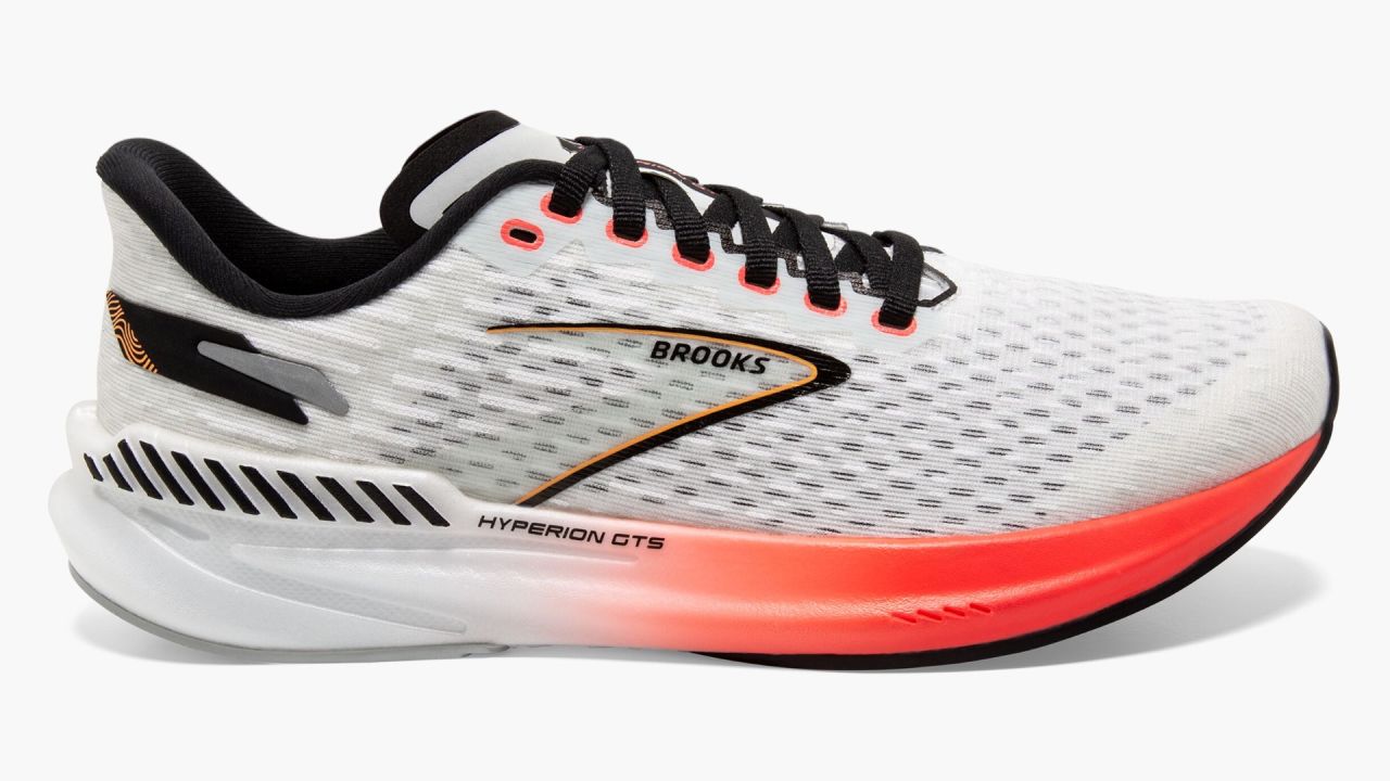 Brooks Hyperion GTS.jpg